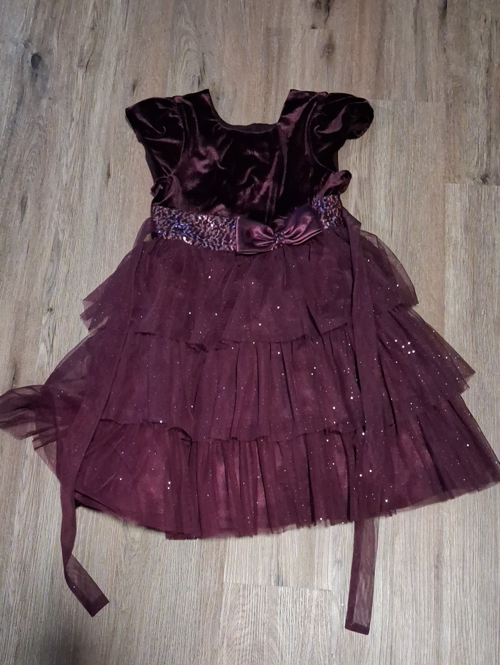 7 Jona Michelle Girls Burgundy Velvet & Tulle Party Dress